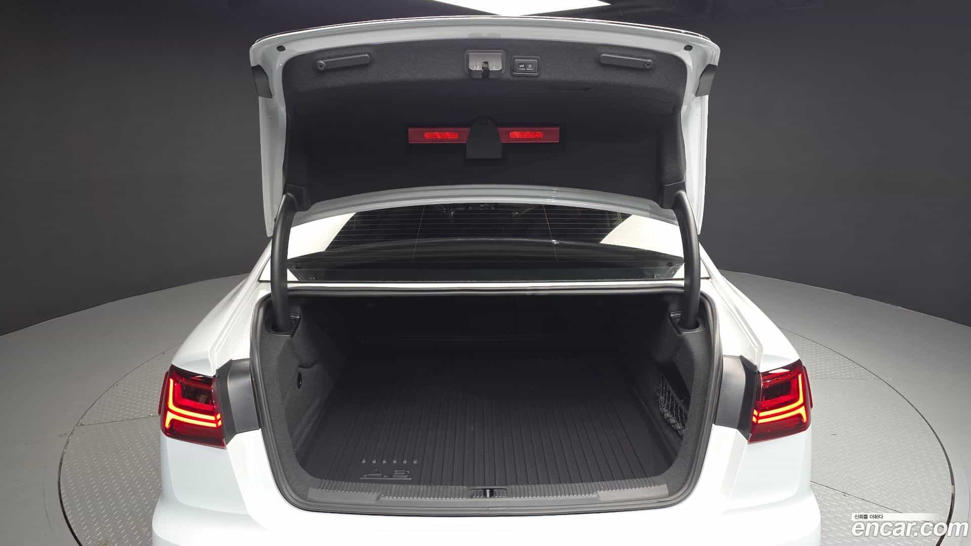 A6 Audi 2016.4-OPTION-024
