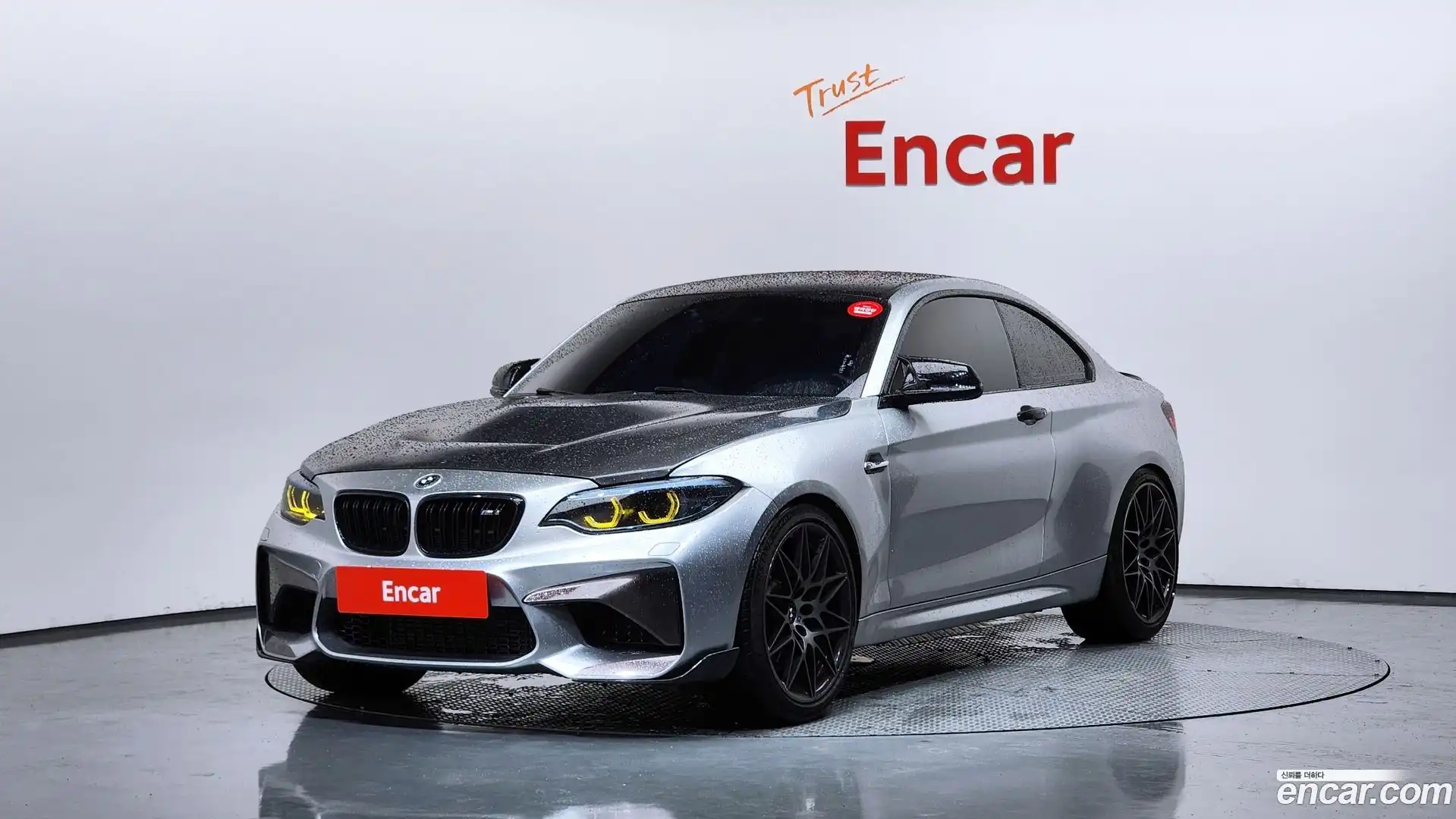 M2 BMW 2016.11-OUTER-001