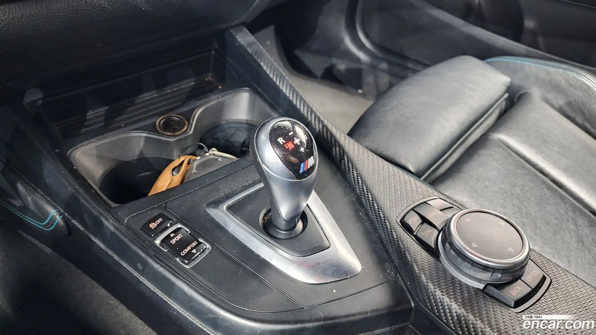M2 BMW 2016.11-INNER-009