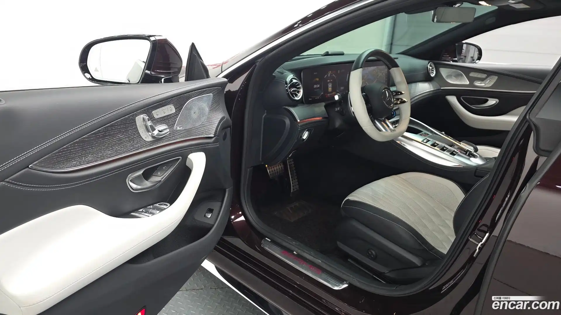 AMG GT Mercedes-Benz 2022.4-INNER-010