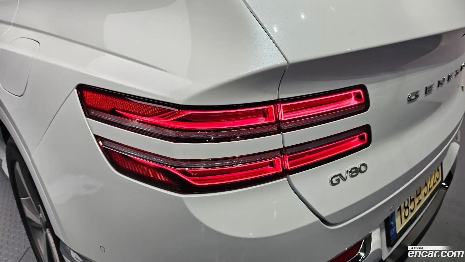 GV80 Genesis 2023.0-OUTER-033