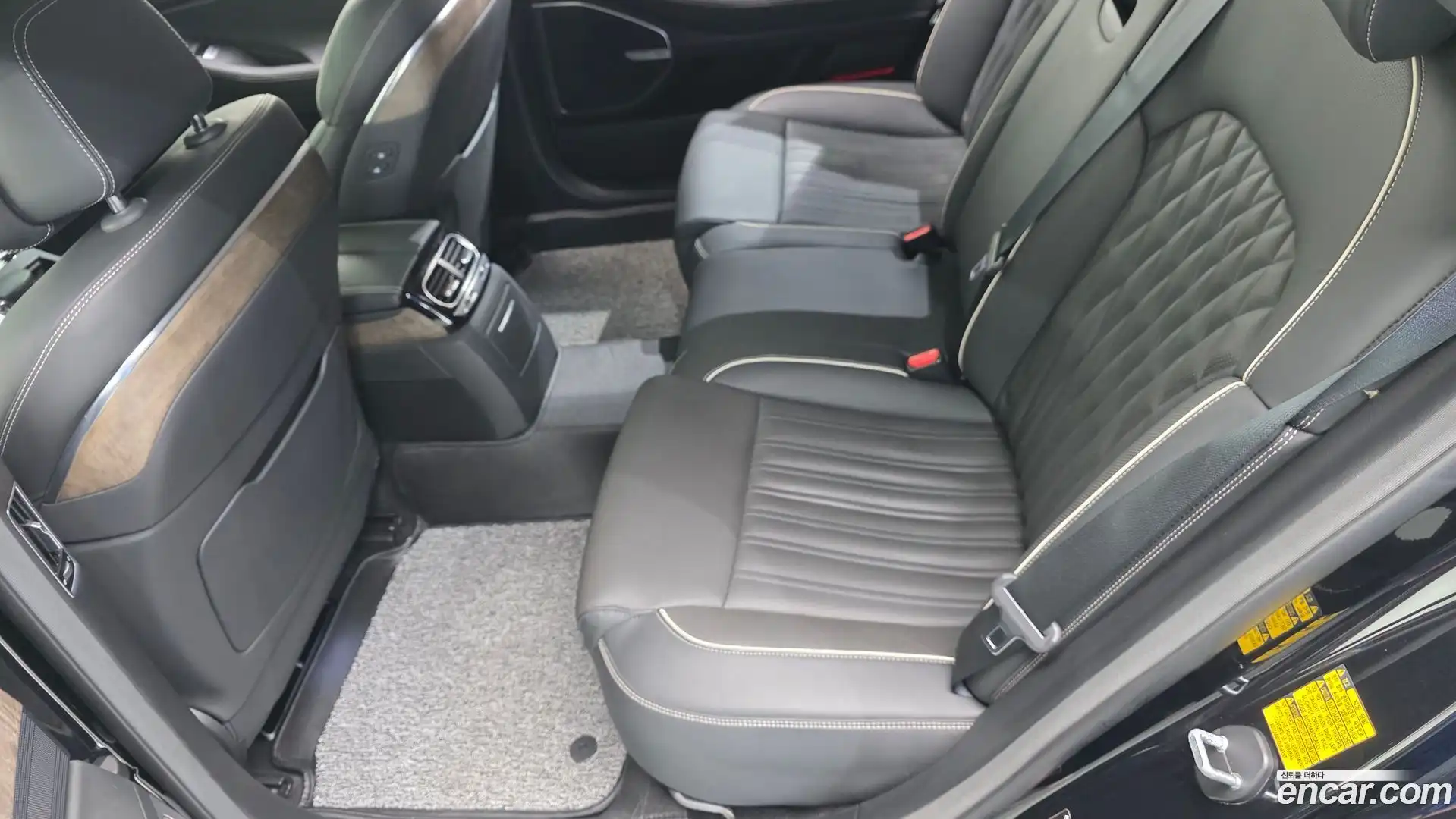 G90 Genesis 2020.0-INNER-036