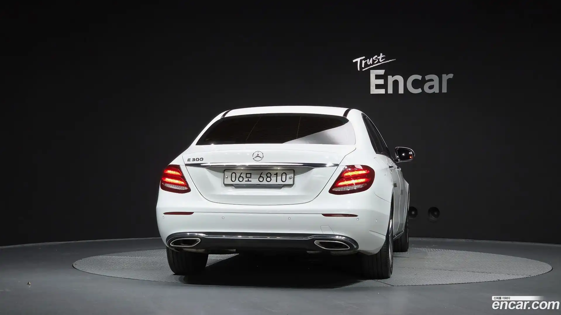 E-Class Mercedes-Benz 2018.9-OUTER-004