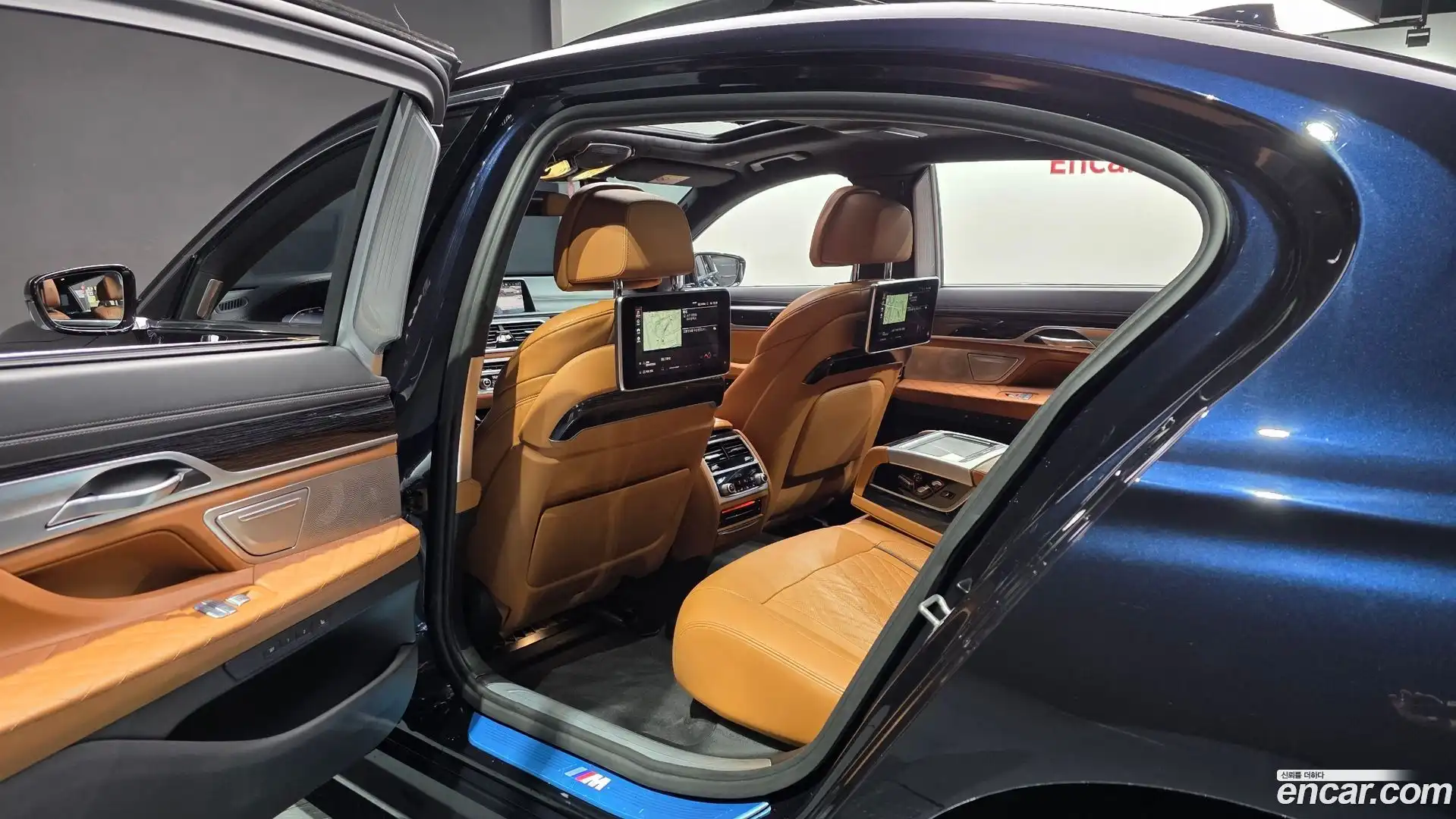 7-Series BMW 2021.9-OPTION-015