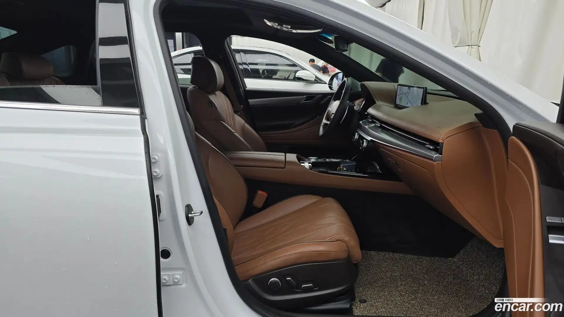 G80 Genesis 2022.9-INNER-036