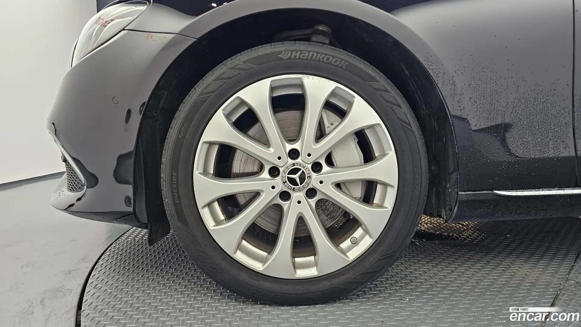 E-Class Mercedes-Benz 2018.9-OUTER-005