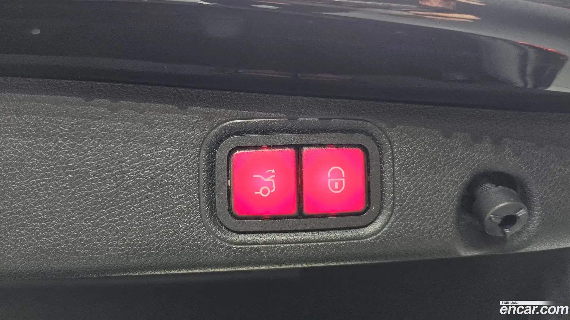 E-Class Mercedes-Benz 2018.9-OPTION-024
