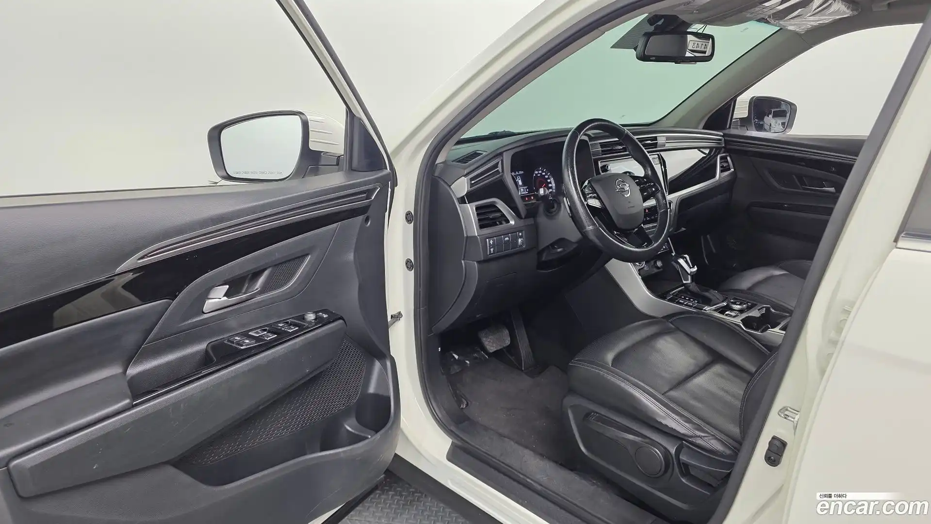 KORANDO KG Mobility 2020.5-INNER-010
