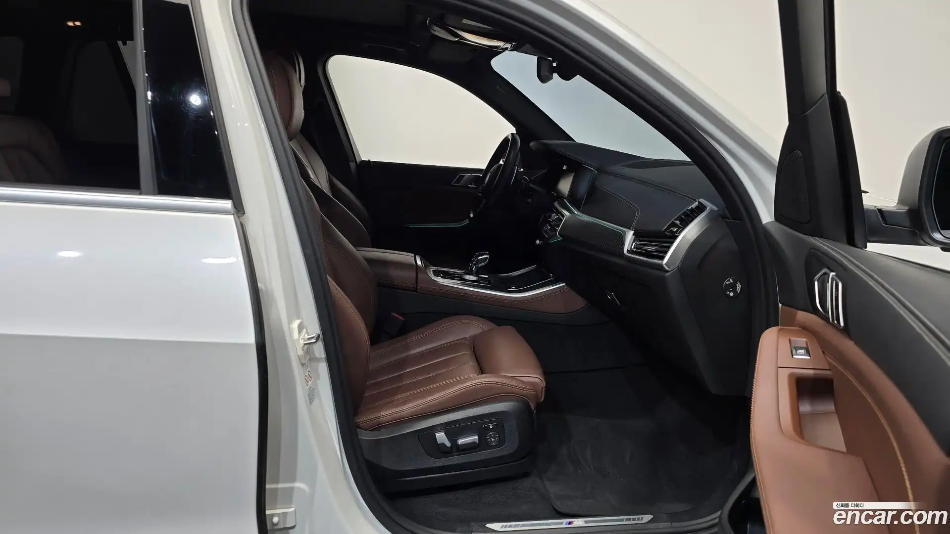 X5 BMW 2022.1-INNER-036