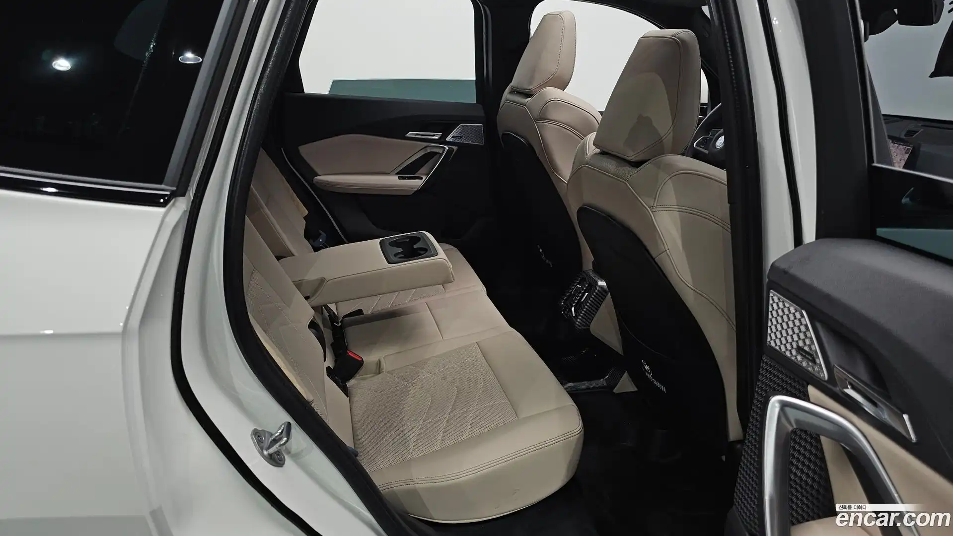 X1 BMW 2024.9-INNER-036