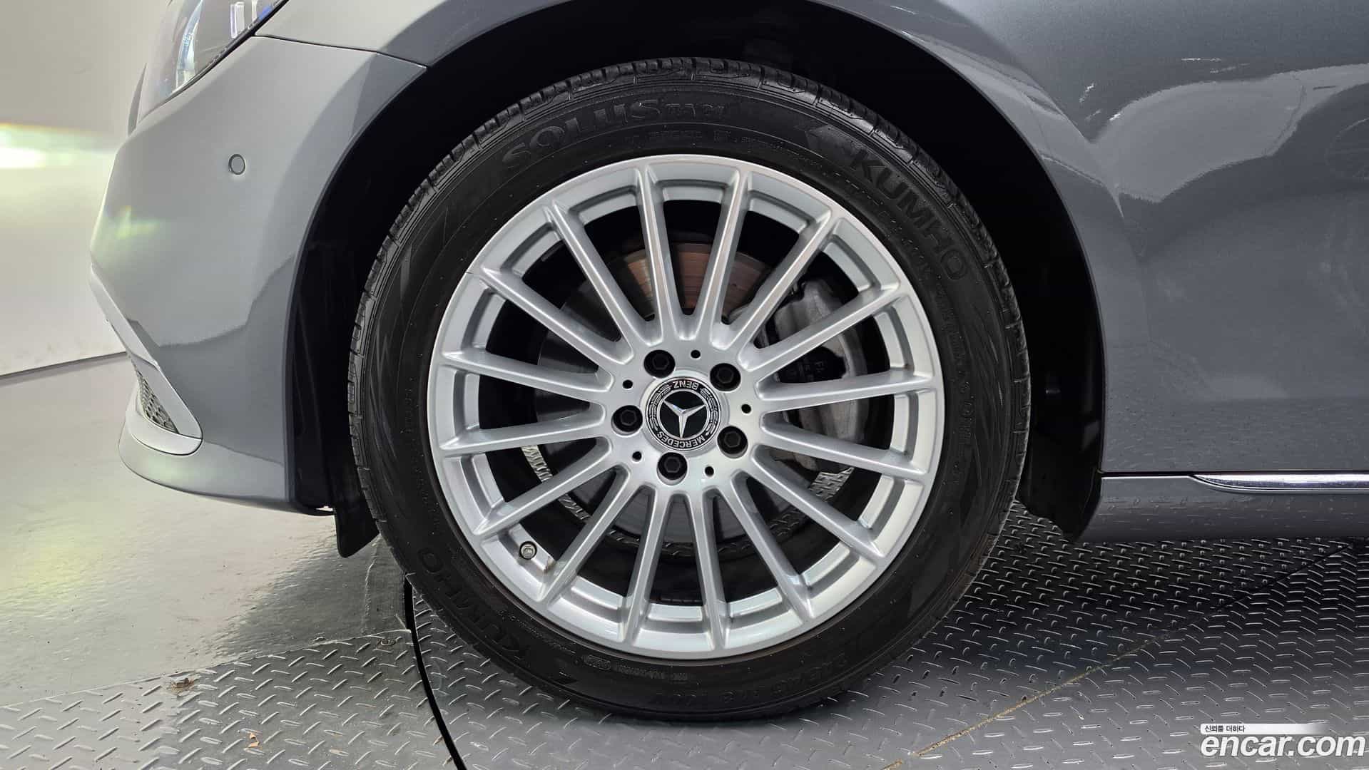 E-Class Mercedes-Benz 2021.7-OUTER-005
