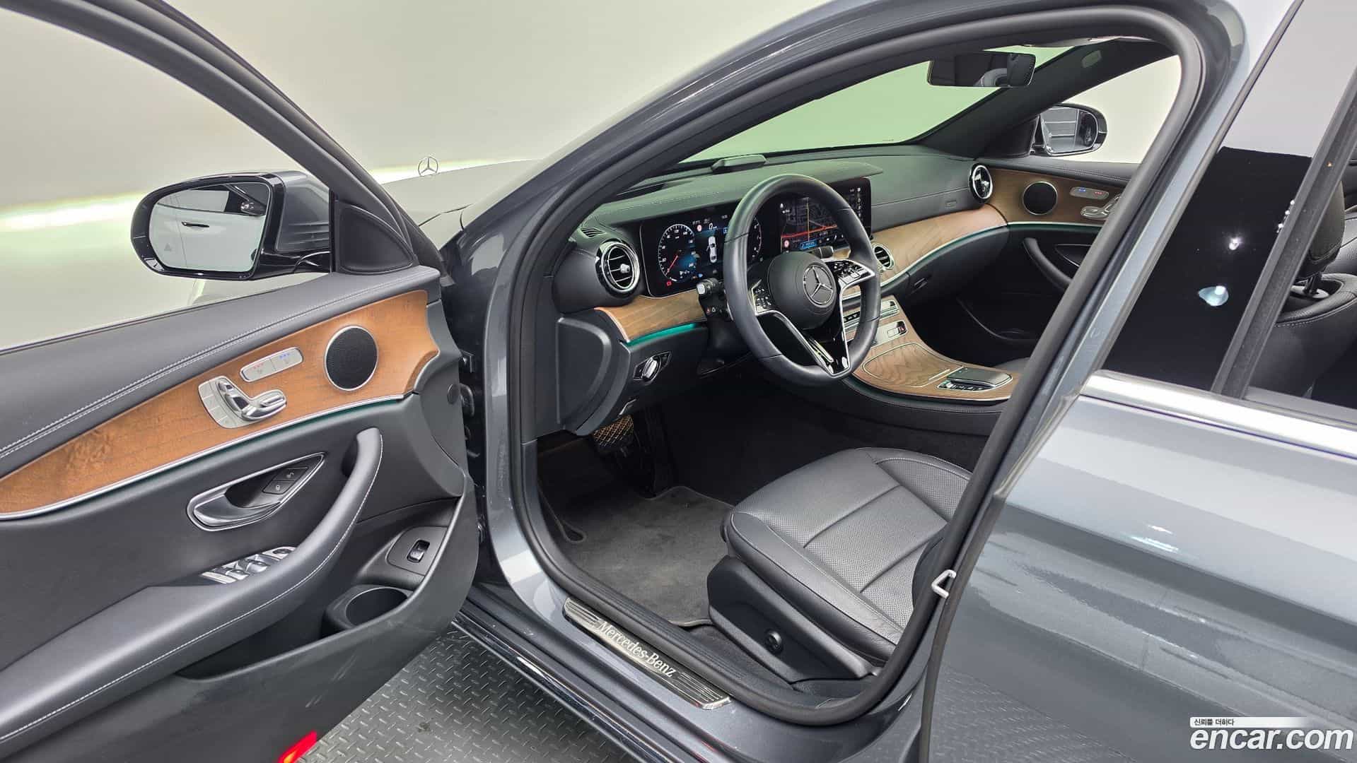 E-Class Mercedes-Benz 2021.7-INNER-010