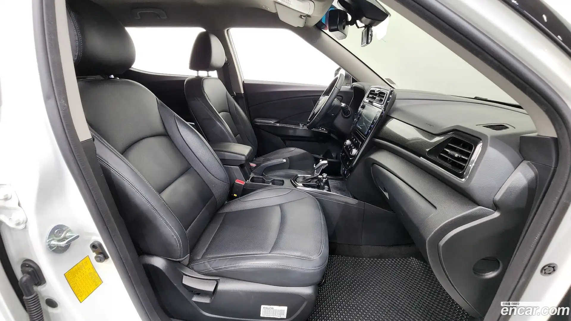 TIBOLI KG Mobility 2021.0-INNER-010