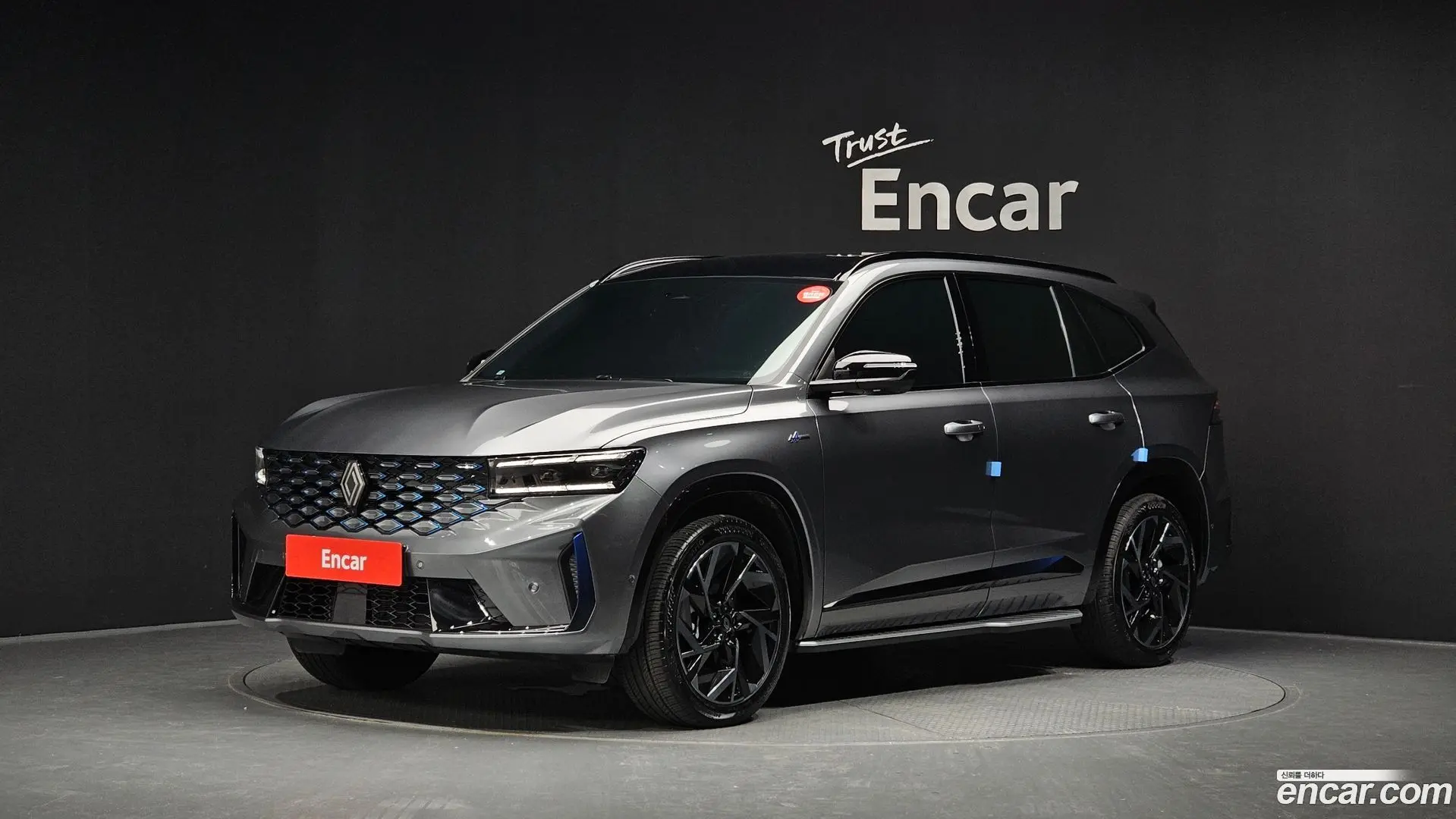 Main__Slider__Photo:Grand Koleos Renault Korea 2025.8-0