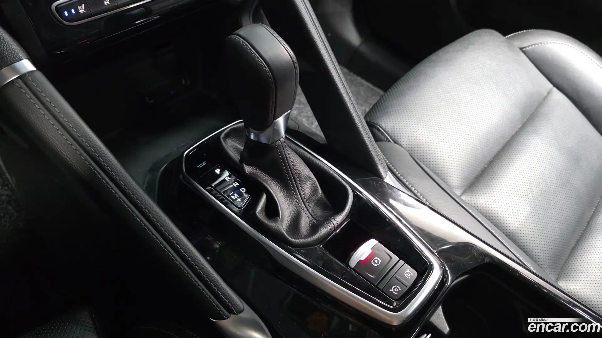 QM6 Renault Korea 2020.0-INNER-009