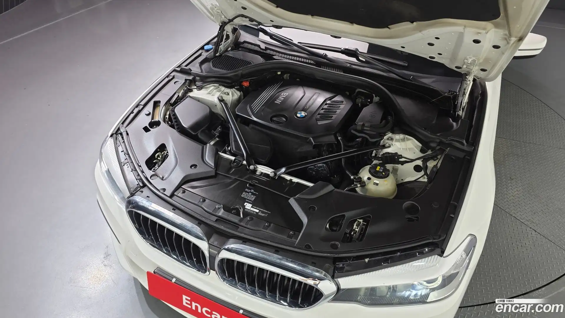 5-Series BMW 2017.11-OUTER-006