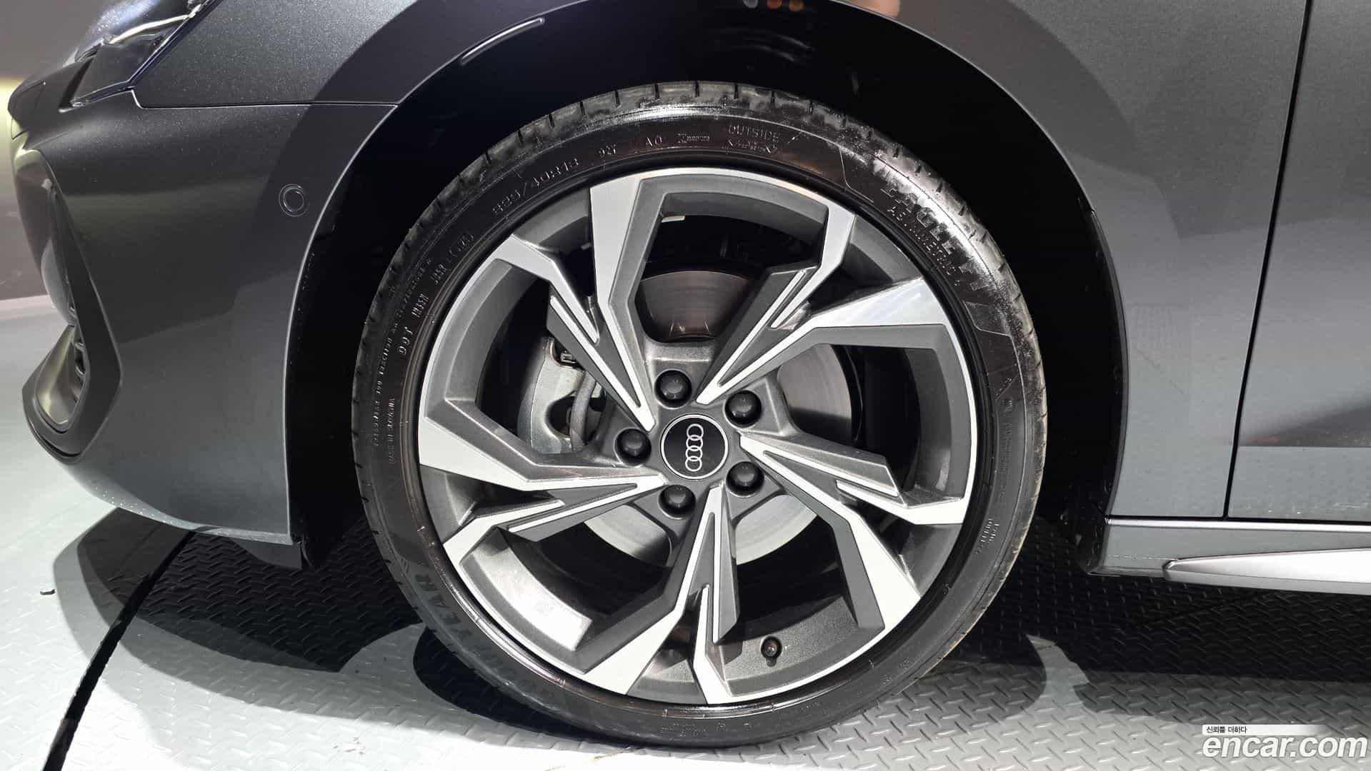 A3 Audi 2026.2-OUTER-005