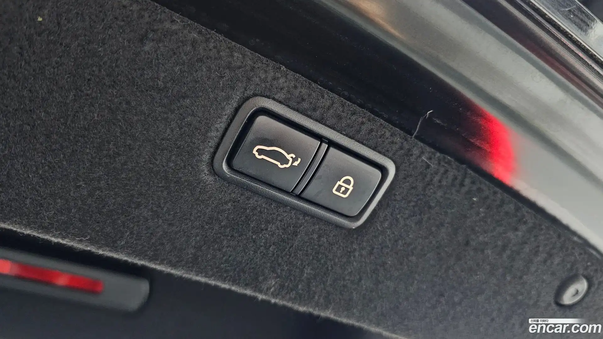 G80 Genesis 2018.0-OPTION-019