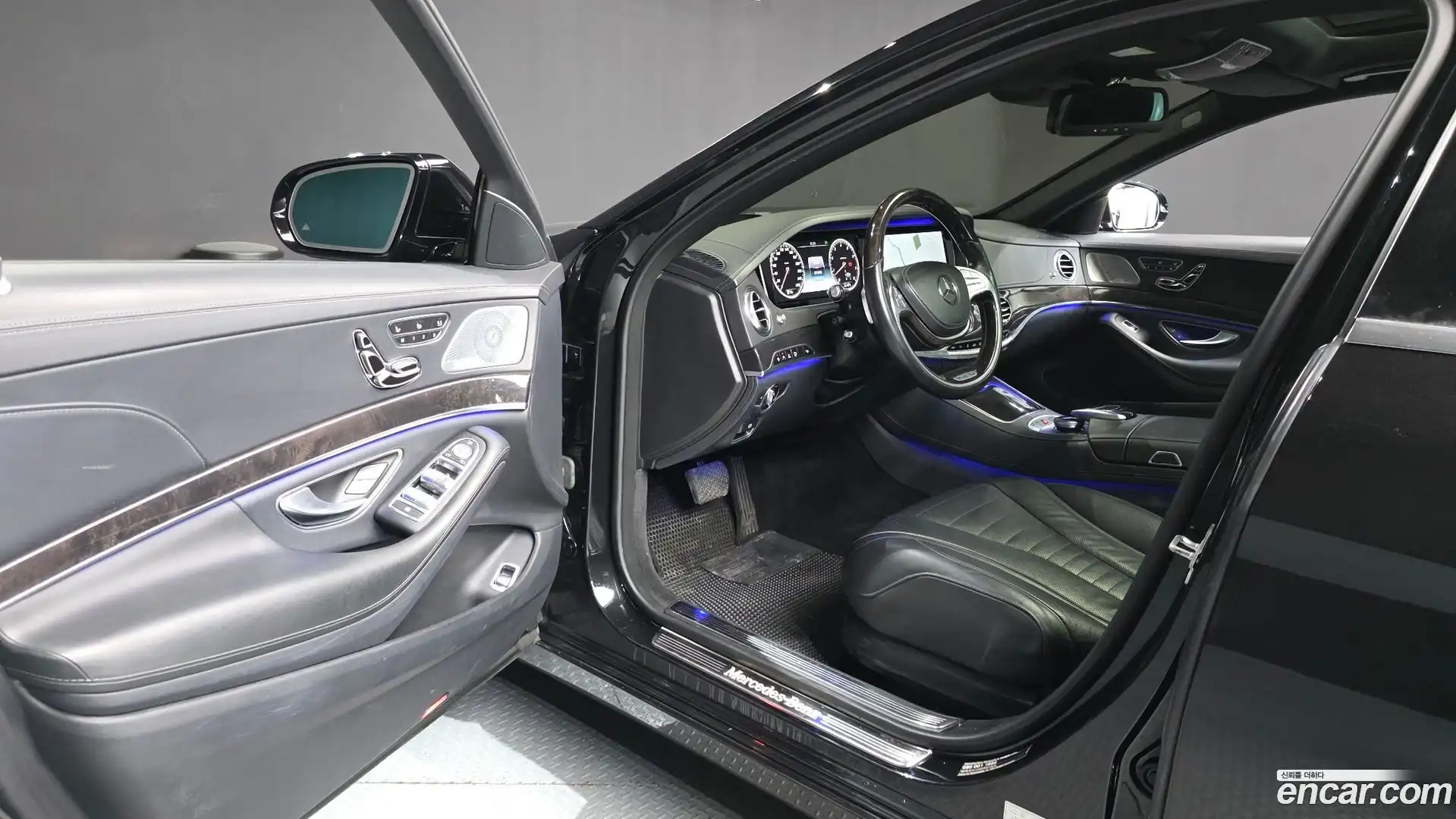 S-Class Mercedes-Benz 2016.8-INNER-010