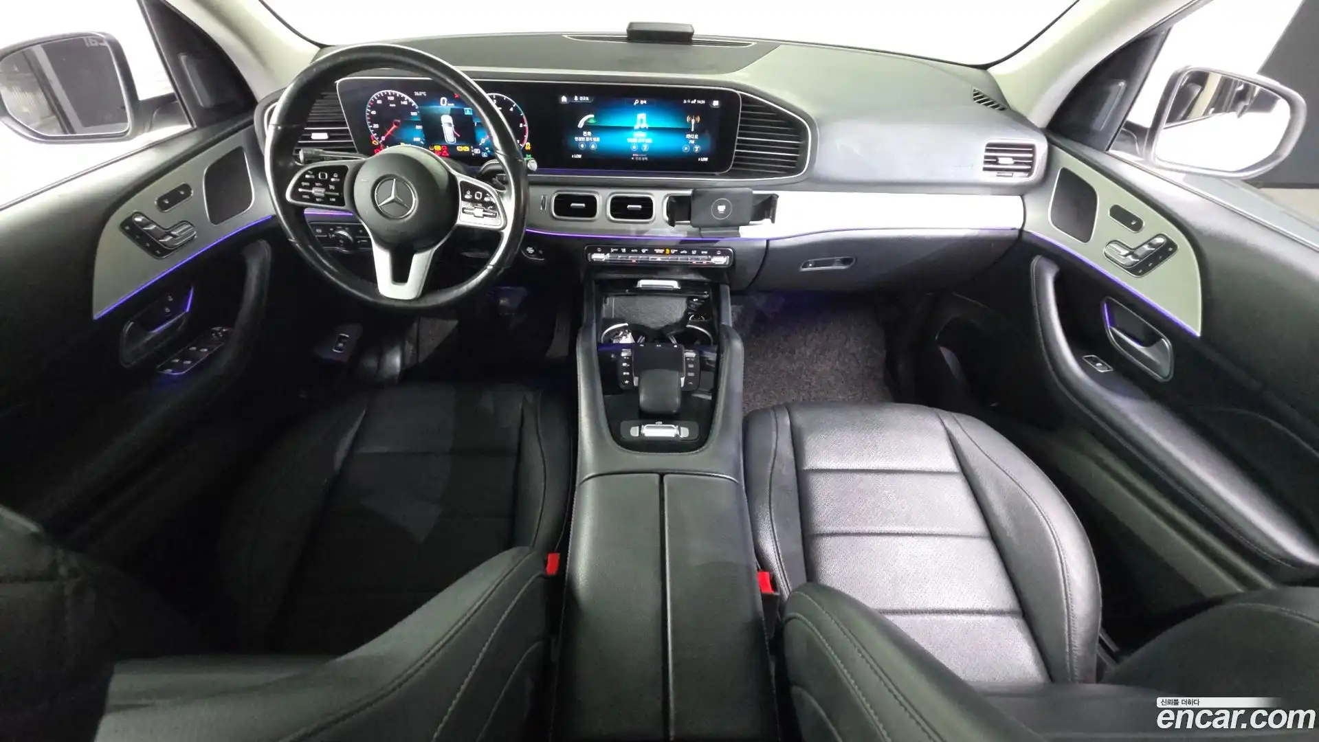 GLE-Class Mercedes-Benz 2019.9-INNER-007