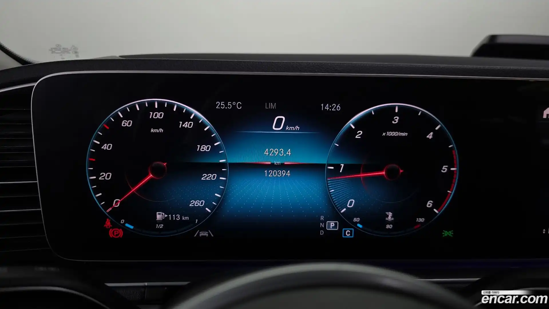 GLE-Class Mercedes-Benz 2019.9-INNER-008