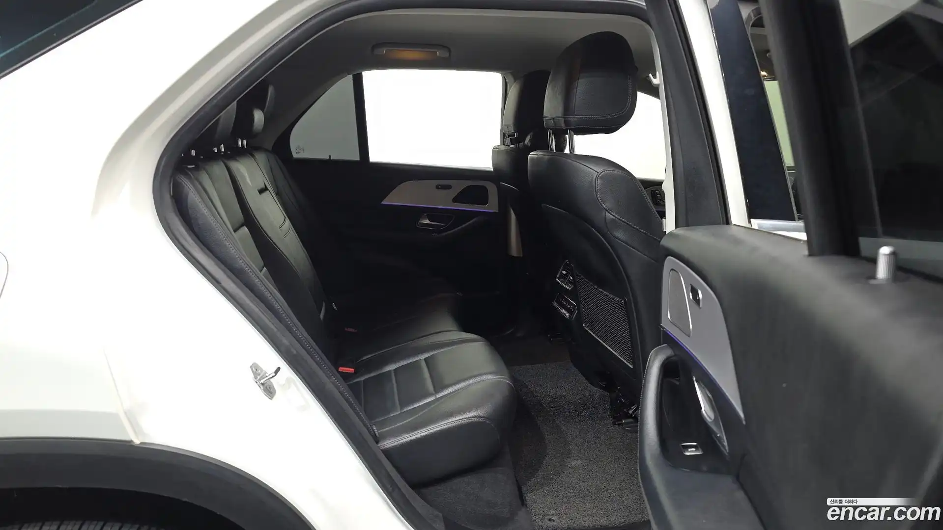 GLE-Class Mercedes-Benz 2019.9-OPTION-016