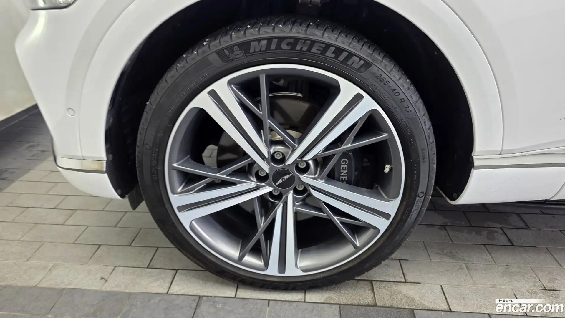 GV80 Genesis 2023.11-OUTER-005