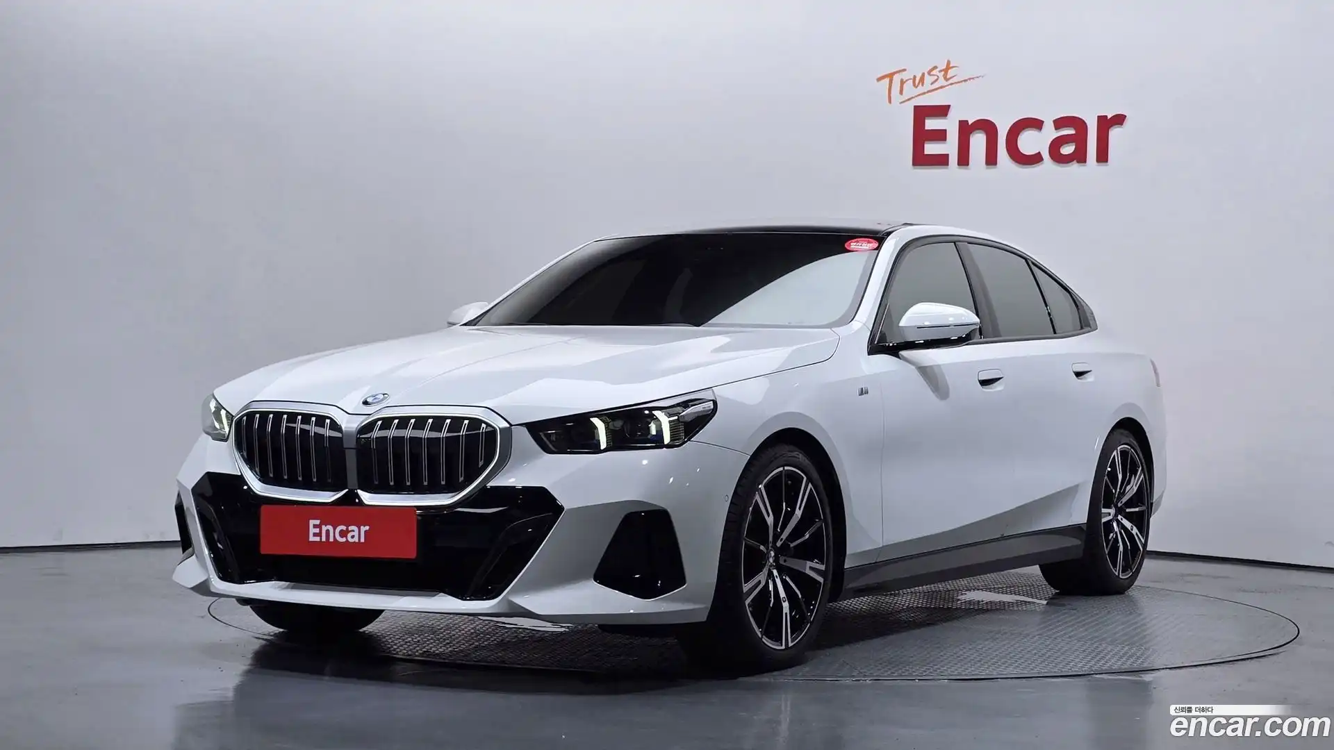 5-Series BMW 2023.11-OUTER-001