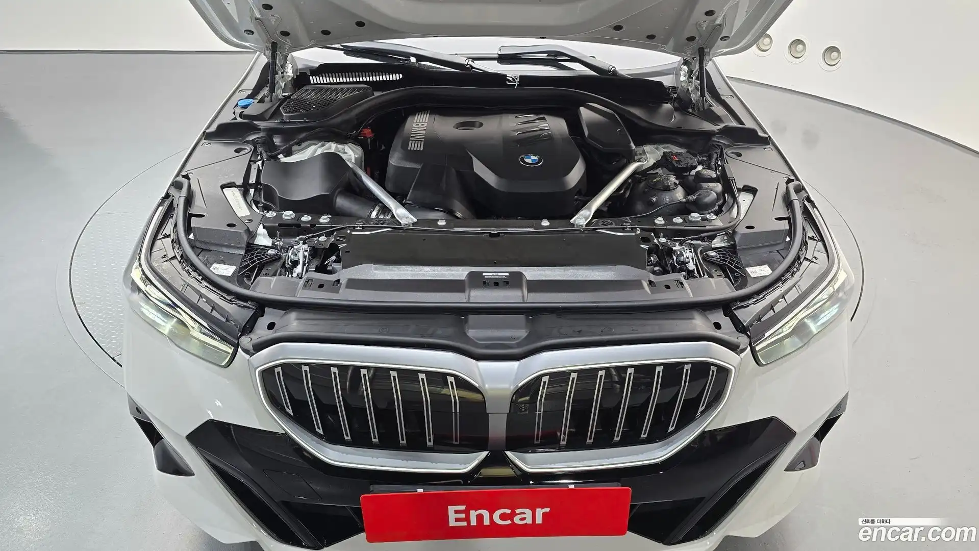 5-Series BMW 2023.11-OUTER-006