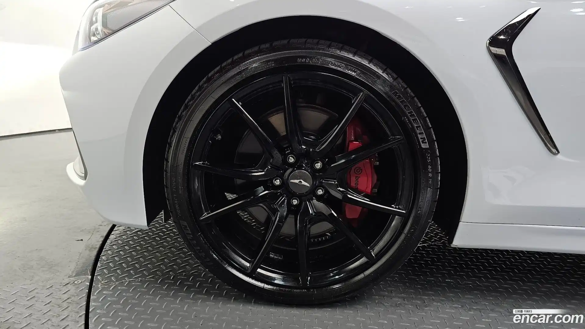 G70 Genesis 2018.5-OUTER-005