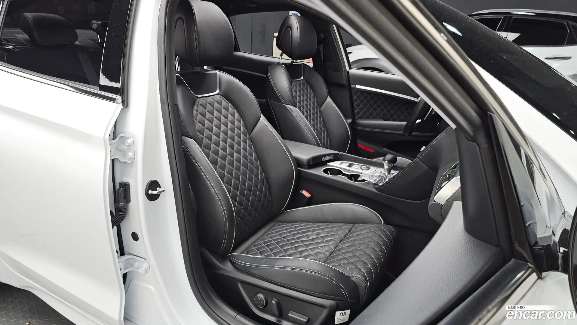 G70 Genesis 2018.5-INNER-010