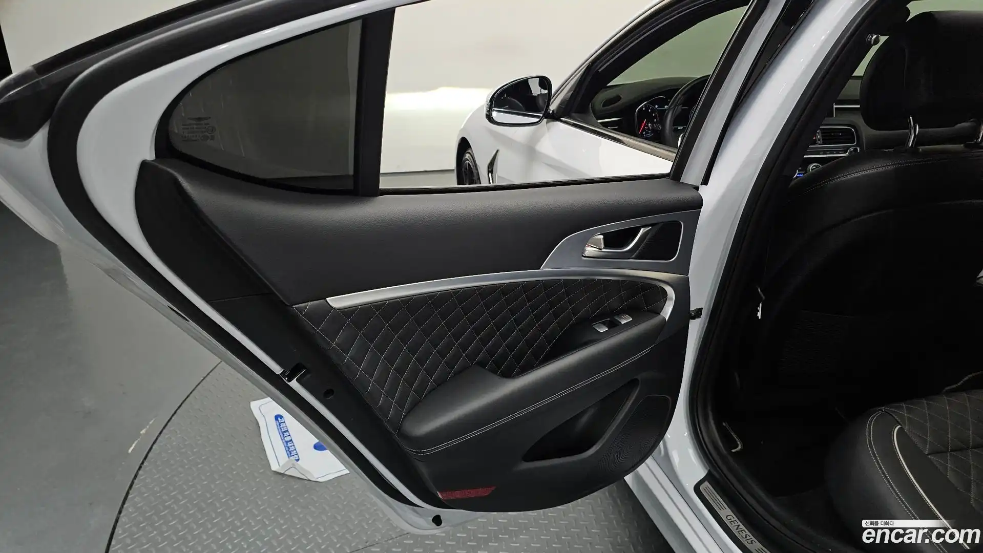 G70 Genesis 2018.5-INNER-035