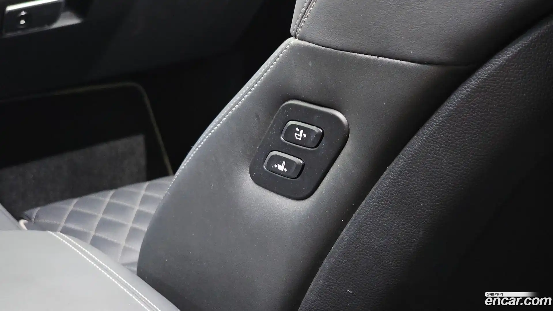 G70 Genesis 2018.5-OPTION-043