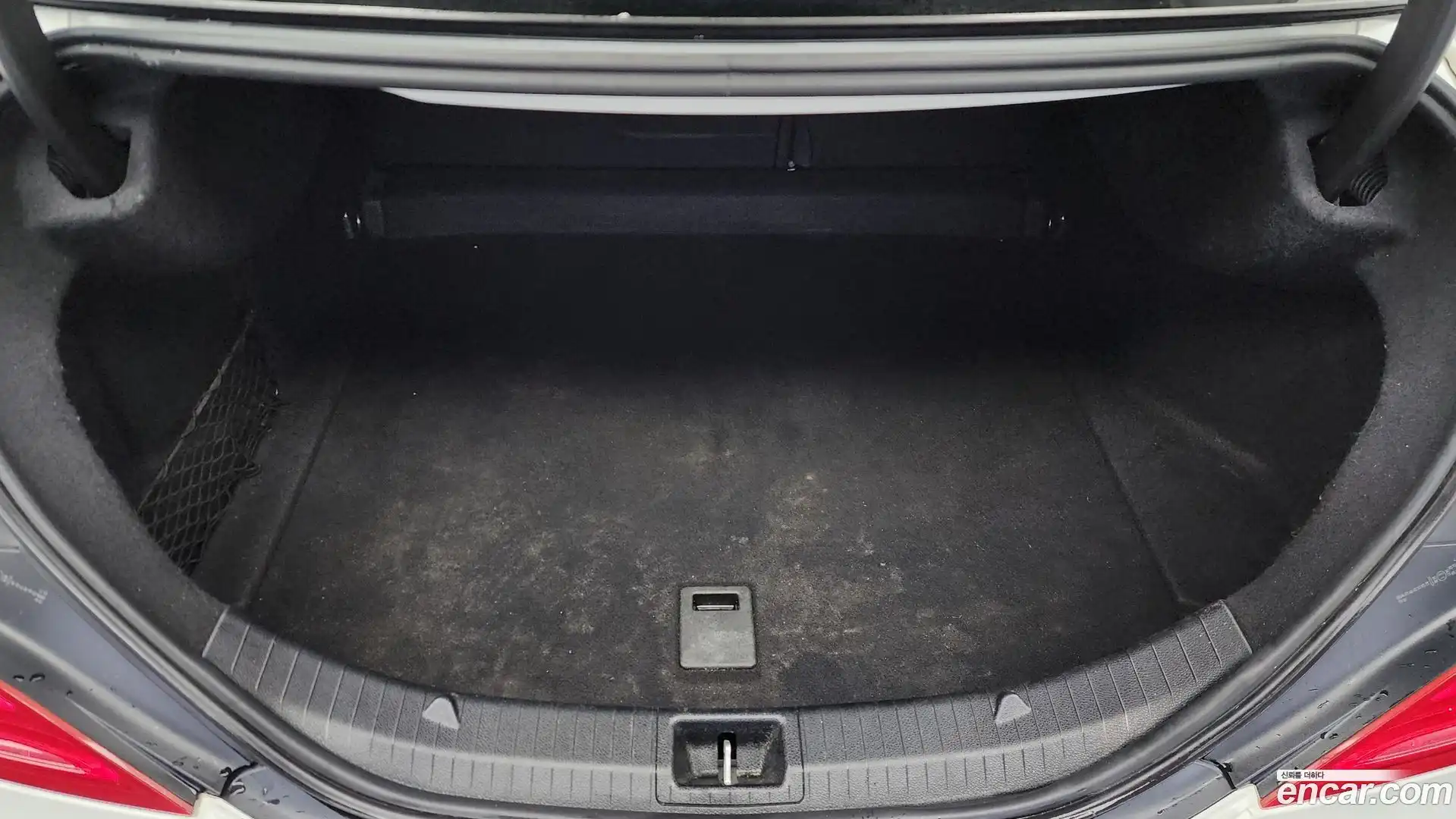 CLA-Class Mercedes-Benz 2016.6-OPTION-024