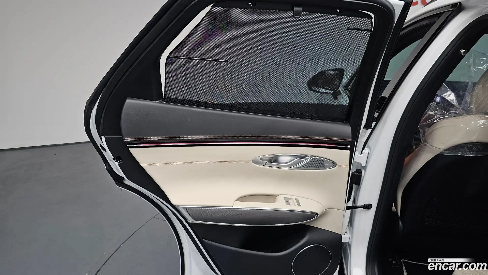 GV70 Genesis 2025.6-INNER-035