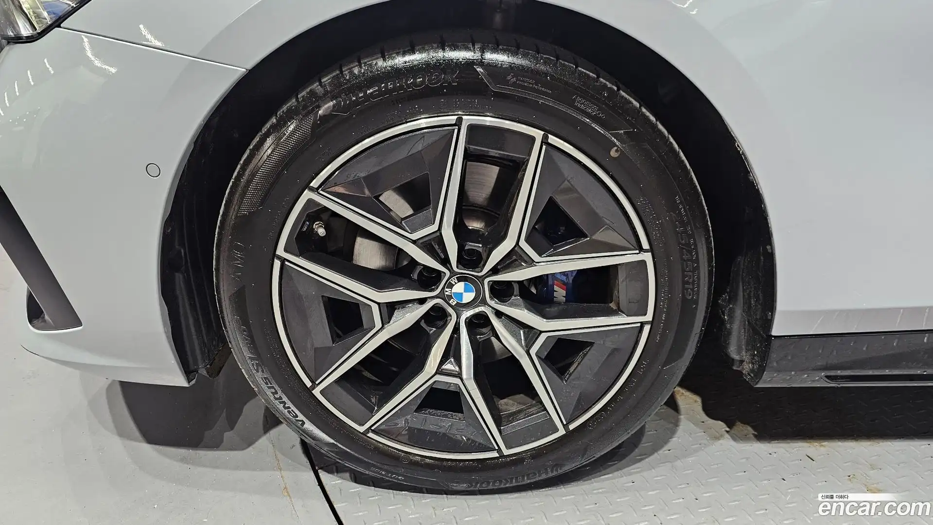 5-Series BMW 2025.9-OUTER-005