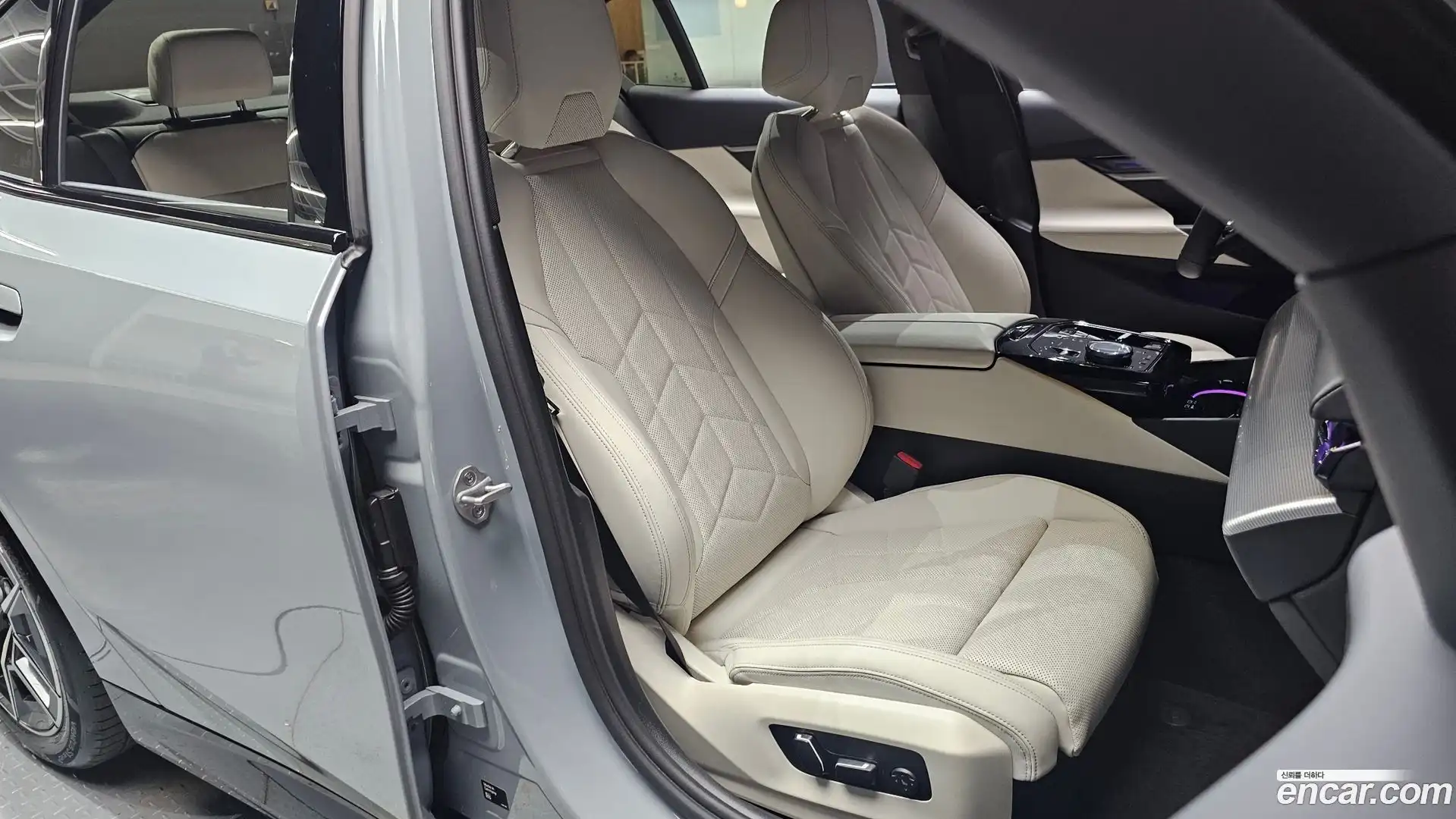 5-Series BMW 2025.9-OPTION-015