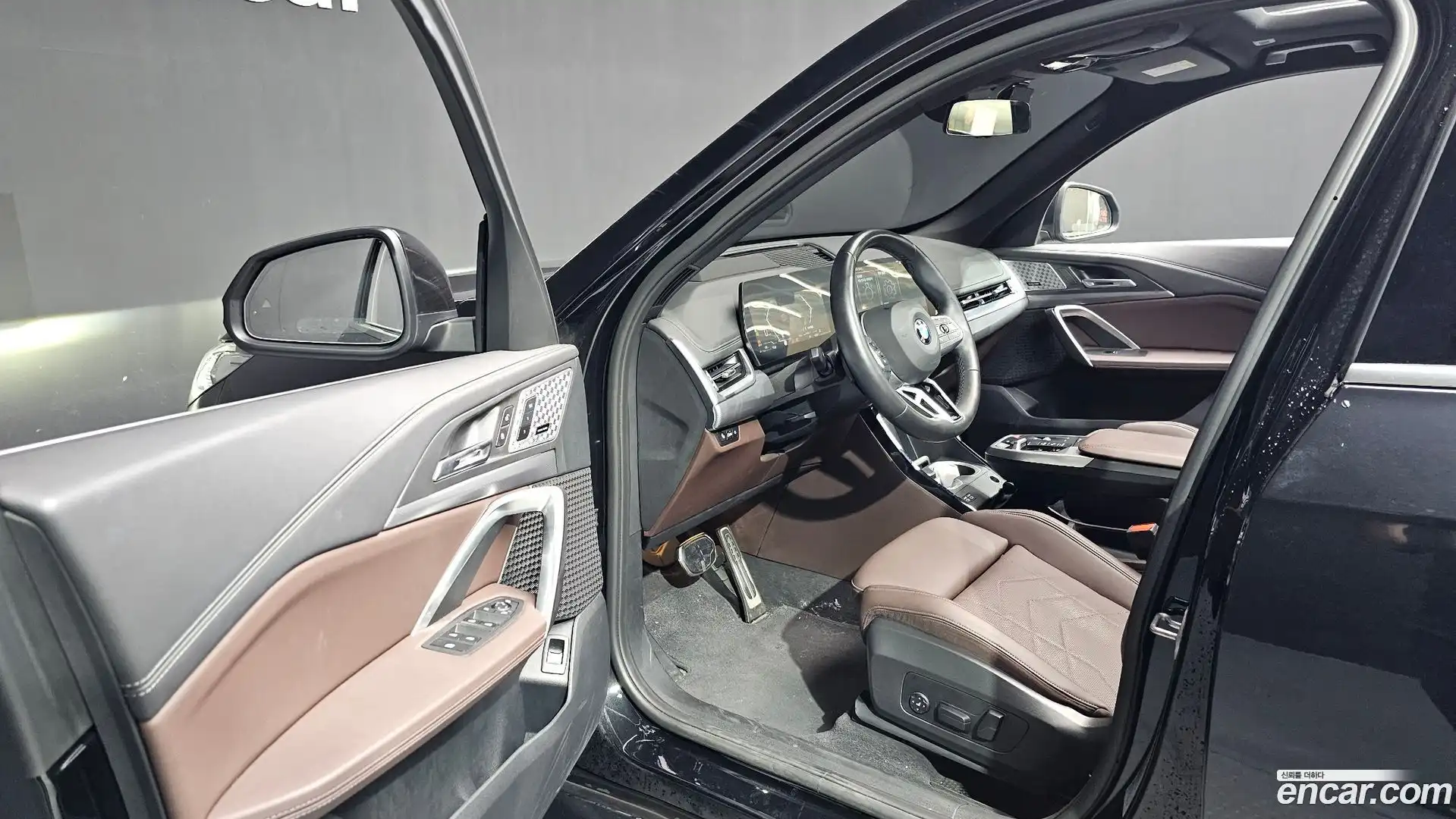 X1 BMW 2023.11-INNER-010