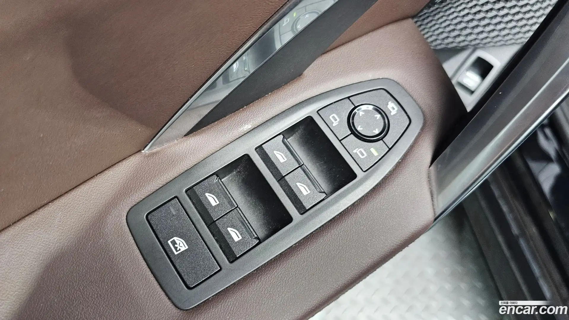 X1 BMW 2023.11-OPTION-041