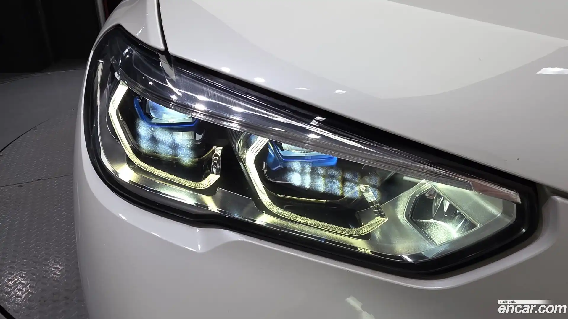 X5 BMW 2022.0-OUTER-032