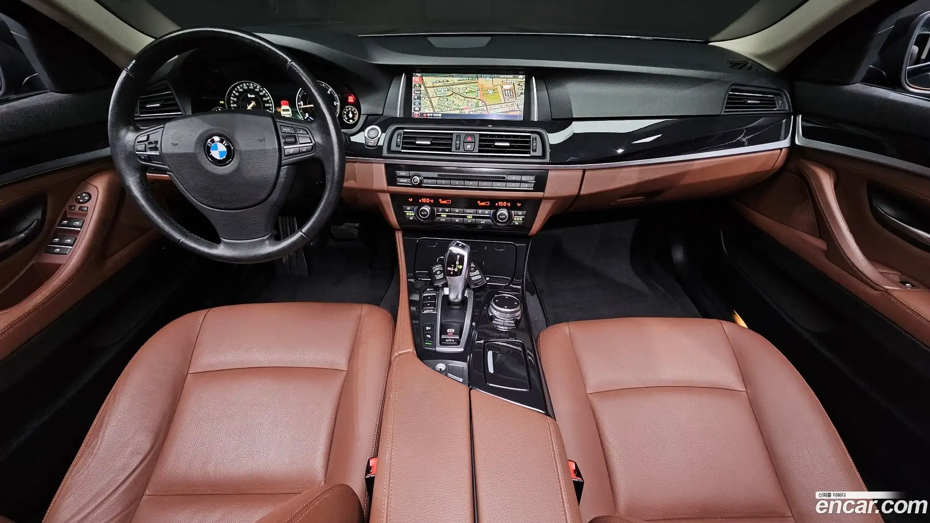 5-Series BMW 2014.11-INNER-007