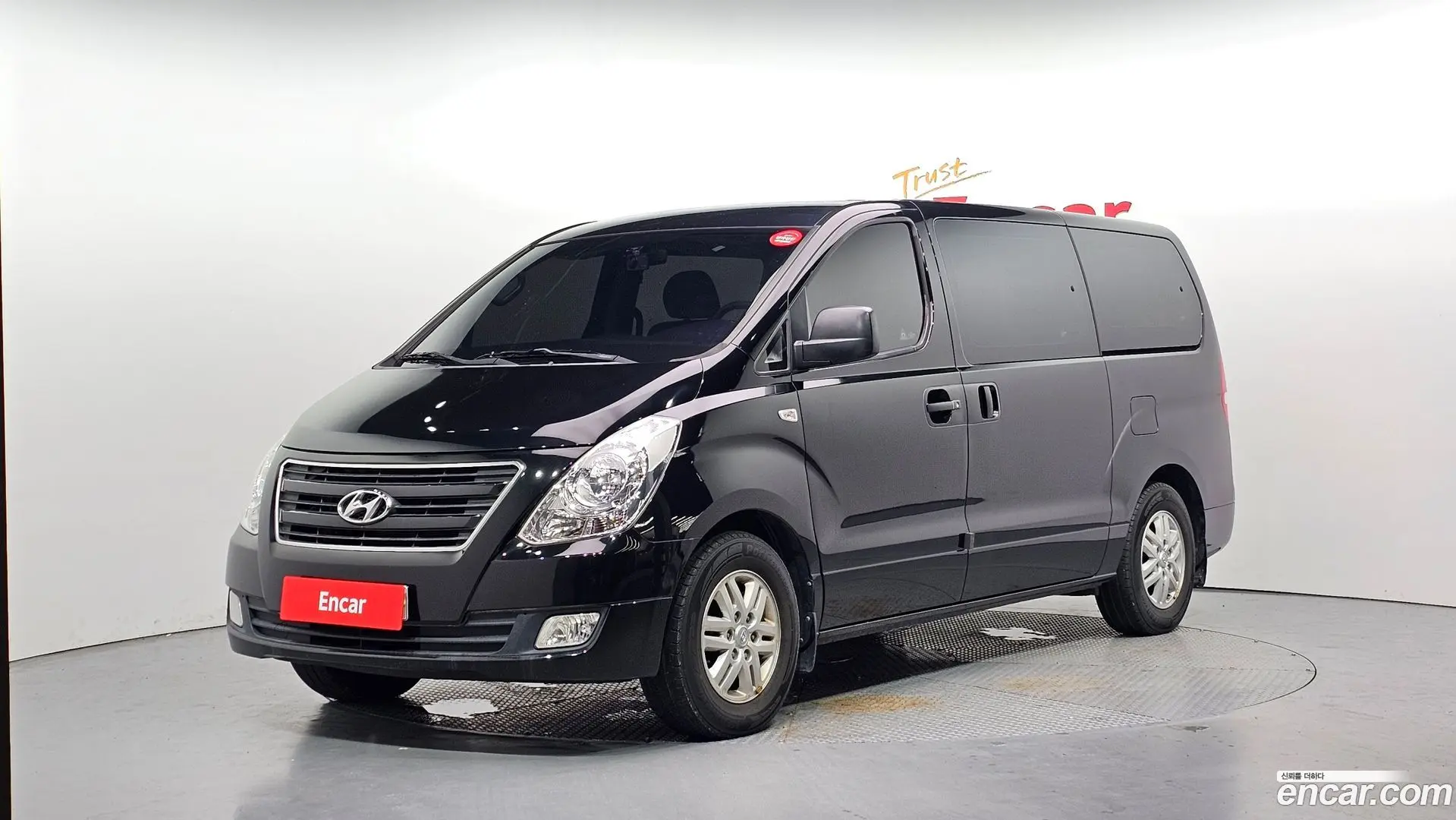 Main__Slider__Photo:Starex Hyundai 2016.10-0