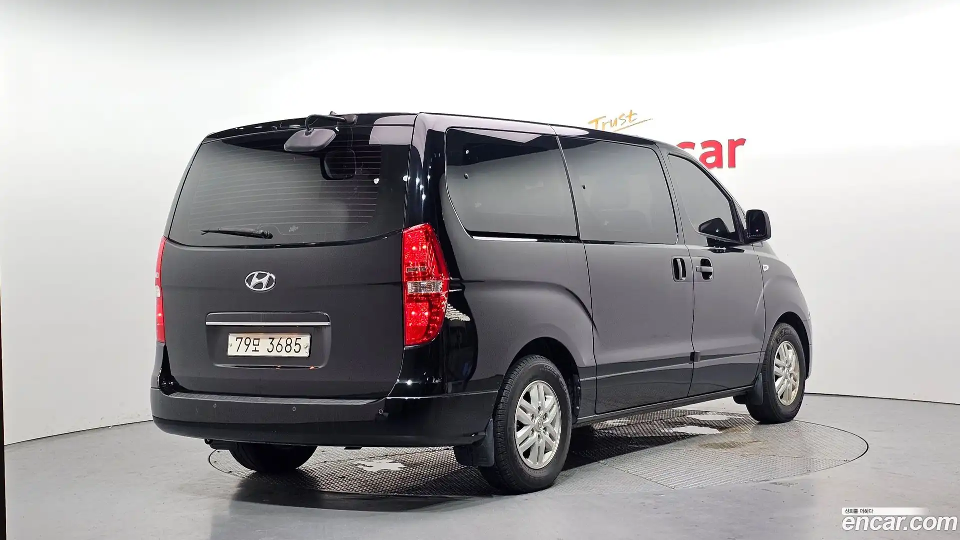 Starex Hyundai 2016.10-OUTER-002