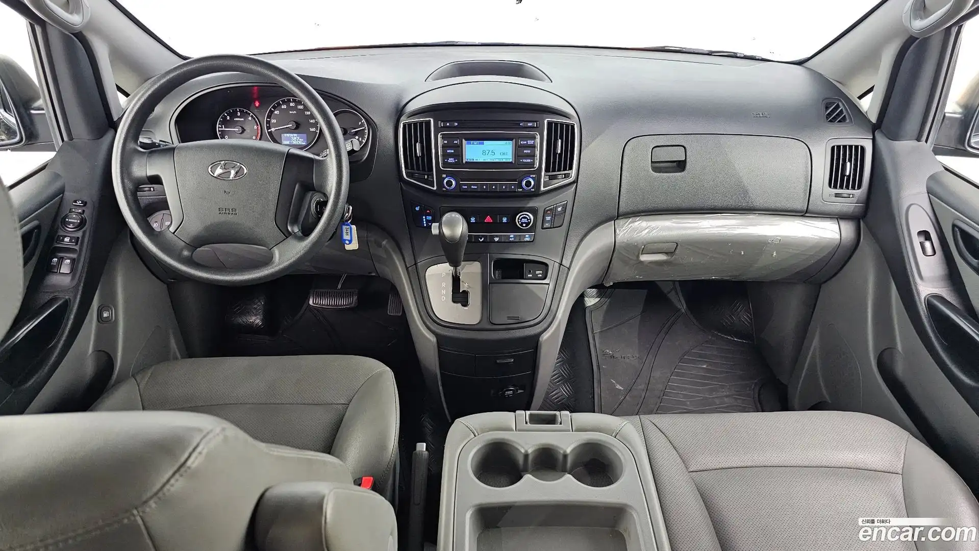 Starex Hyundai 2016.10-INNER-007