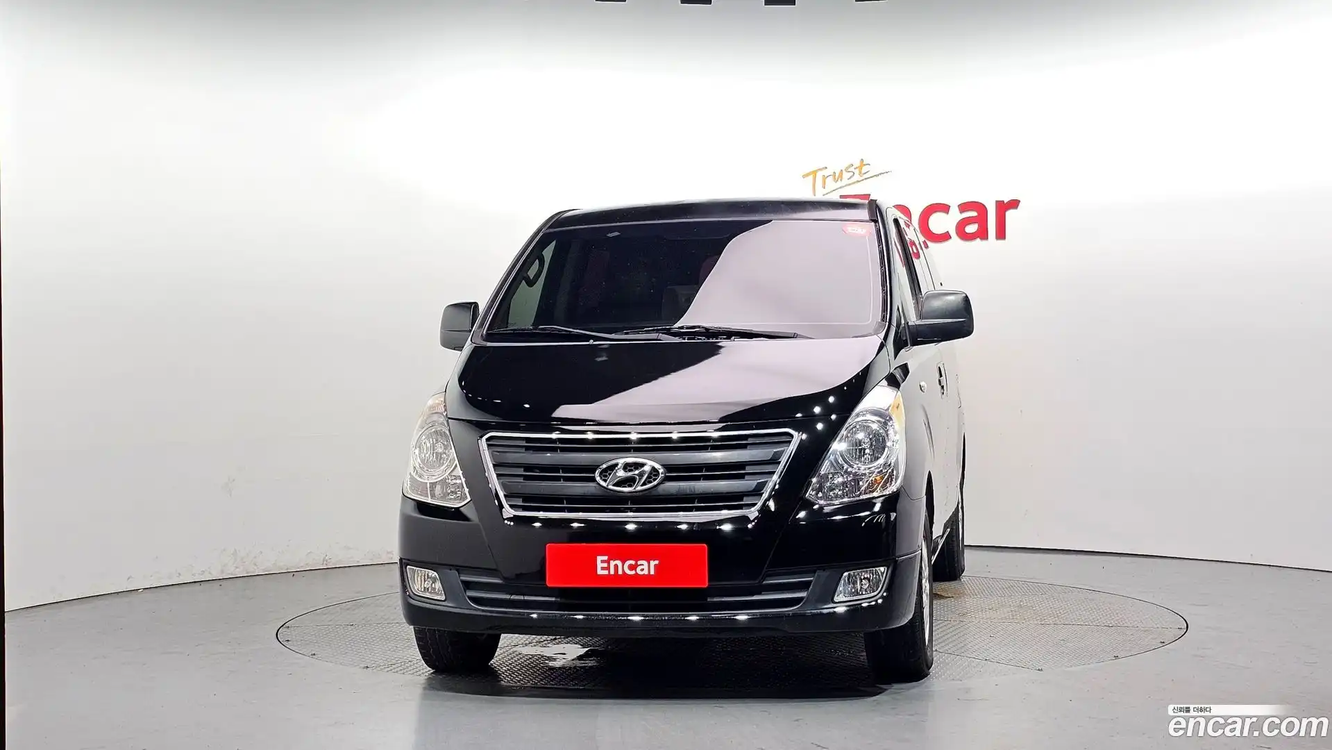 Starex Hyundai 2017.0-OUTER-003