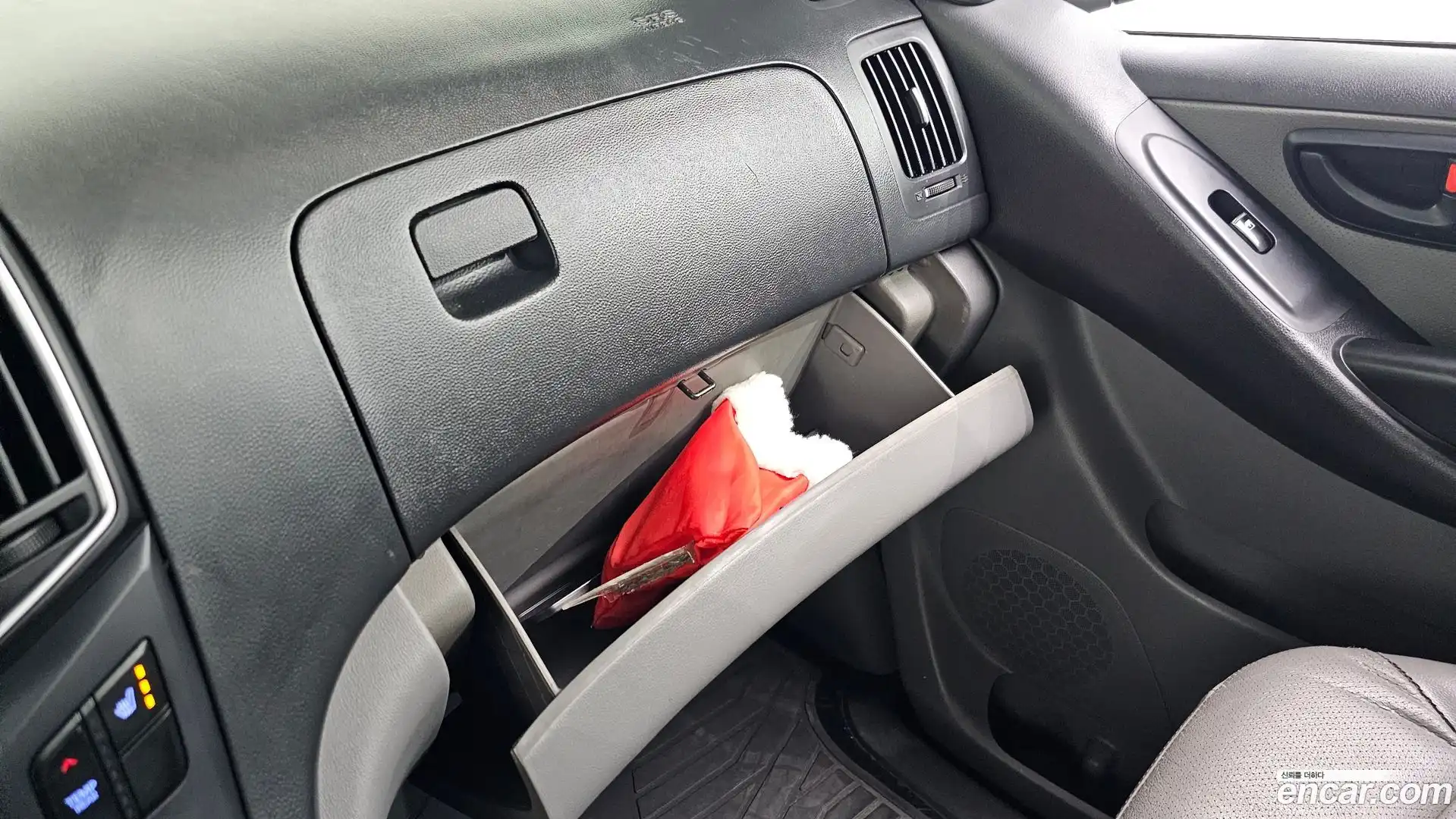 Starex Hyundai 2017.0-OPTION-022