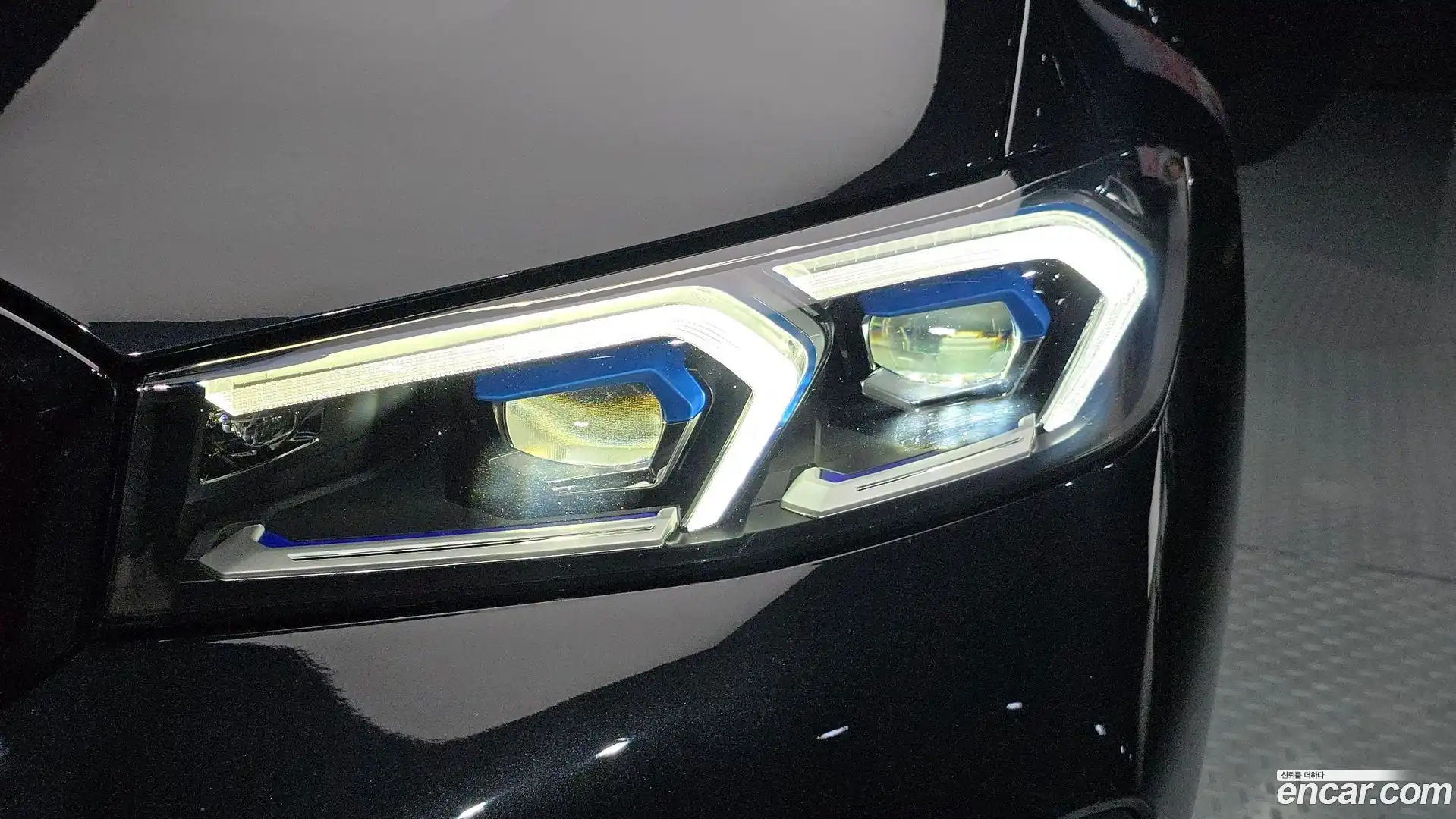 3-Series BMW 2025.1-OUTER-032