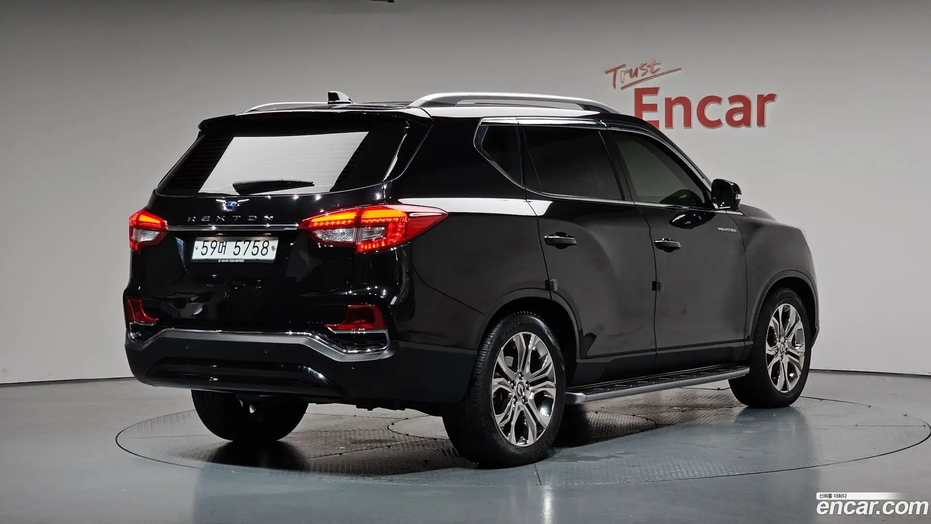 Rexton KG Mobility 2019.2-OUTER-002