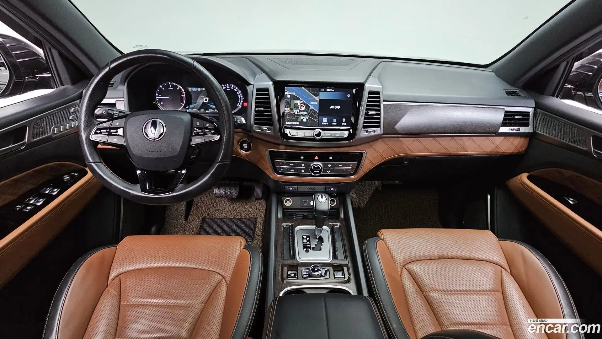 Rexton KG Mobility 2019.2-INNER-007