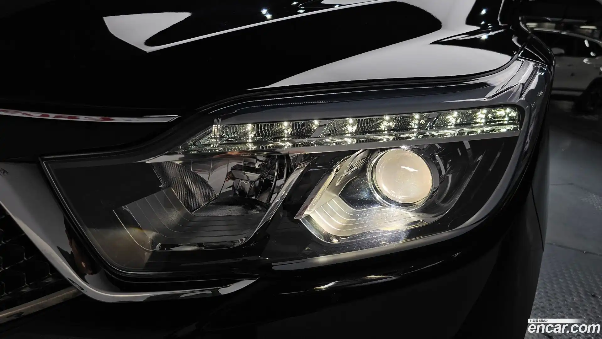 Rexton KG Mobility 2019.2-OUTER-032